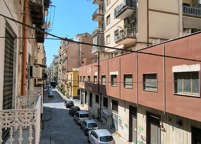 Dimora Carafa Lägenhet Neapel